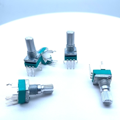 Drehpotentiometer Auto-Leistungsverstärker 10k Potentiometer Gute Qualität 9mm Carbon für LKW-montierte Medizin